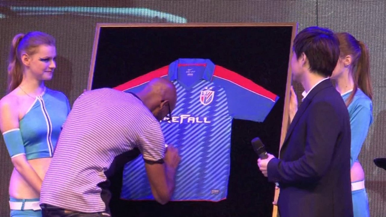 Anelka a un passo dal Galo di Ronaldinho