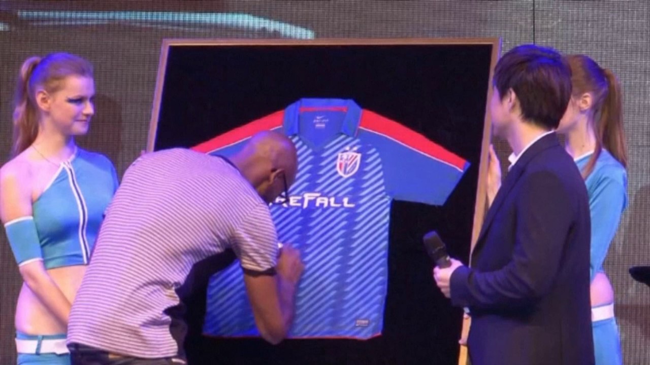 Anelka bald bei Ronaldinho?