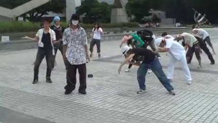 Bad Apple!! - By Kuu ( Italian Piano Ver. ) feat Butsudankamen, Tadanon & fans dance