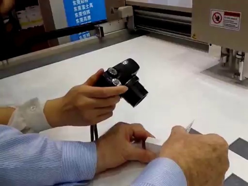 aokecut@163.com PVC chipboard hardboard cutter plotter cutting machine