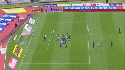 Aviles Hurtado overhead kick for Chiapas