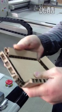 aokecut@163.com 10mm honeycomb vcut Xboard cutter machine