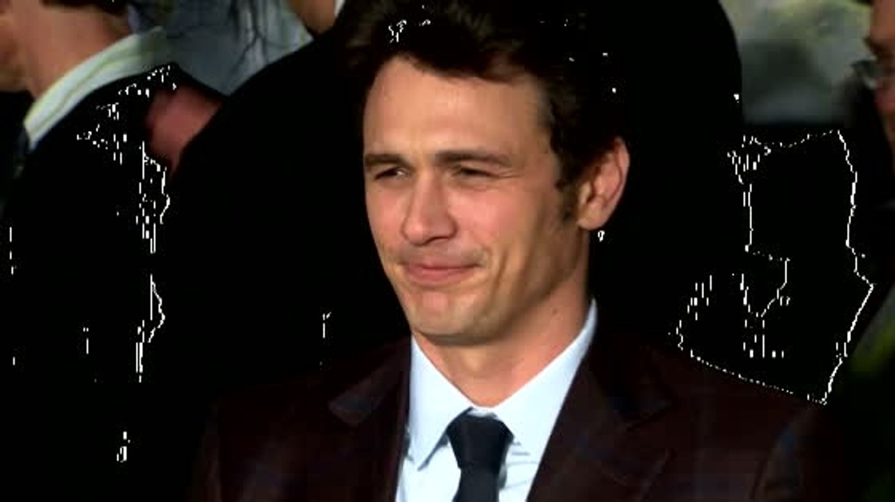 James Franco gibt zu,dass ihm der 'Teenie-SMS-Skandal', peinlich ist