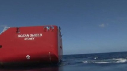 Australia says new "pings" best lead yet in Malaysia jet search