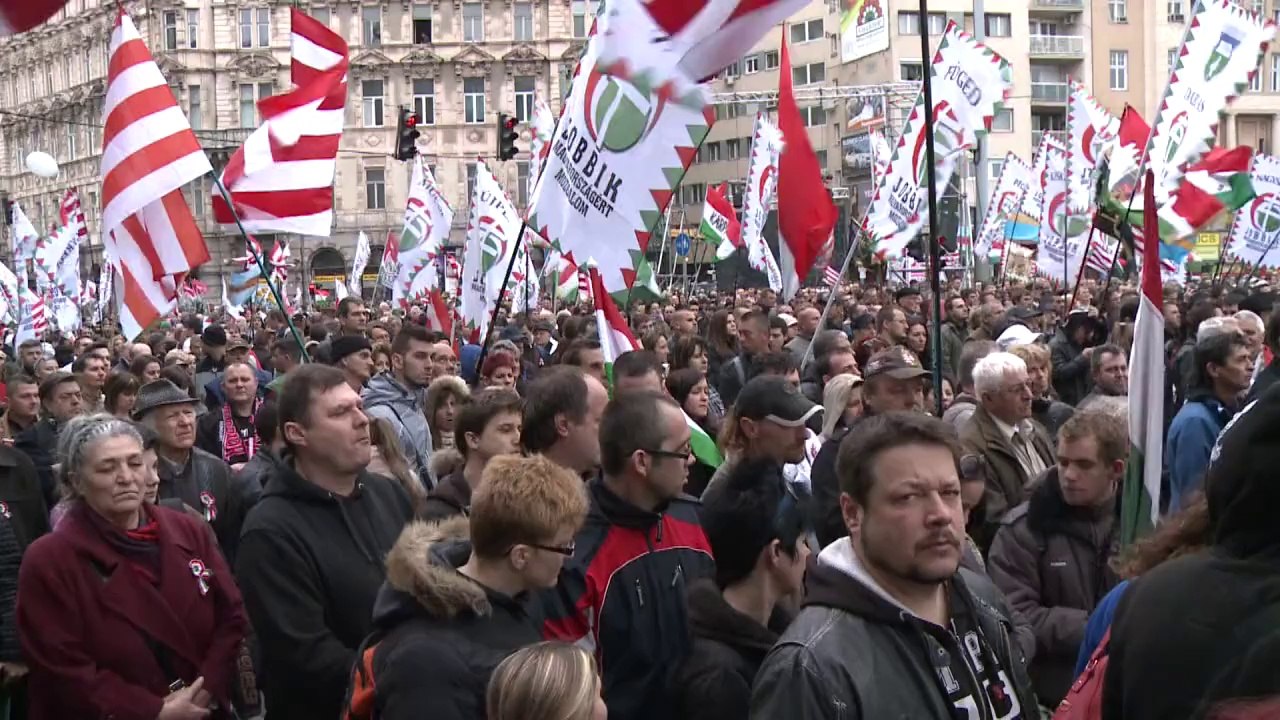 Orban kann Ungarn für weitere vier Jahre regieren