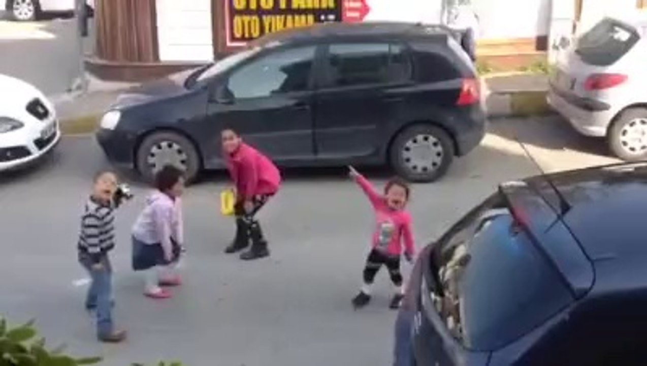 Twerk Akımının Çocuklar Üzerindeki Etkisi