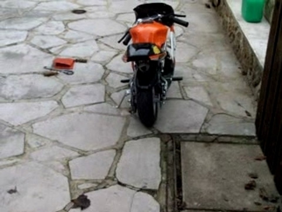 pocket nsr 49cc  premier tour de piston