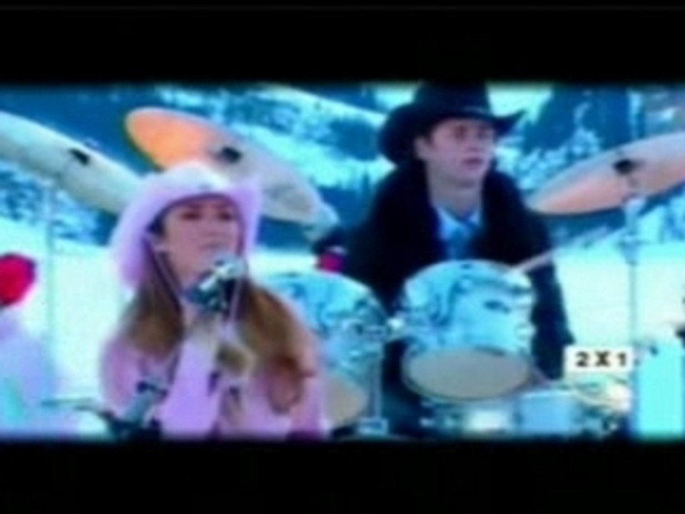 RBD Rebelde - Salvame (Video clipe)