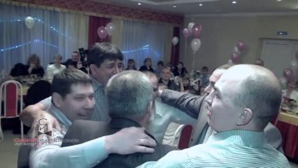 Смешной танцевальный конкурс для гостей «Снежинка». Видео