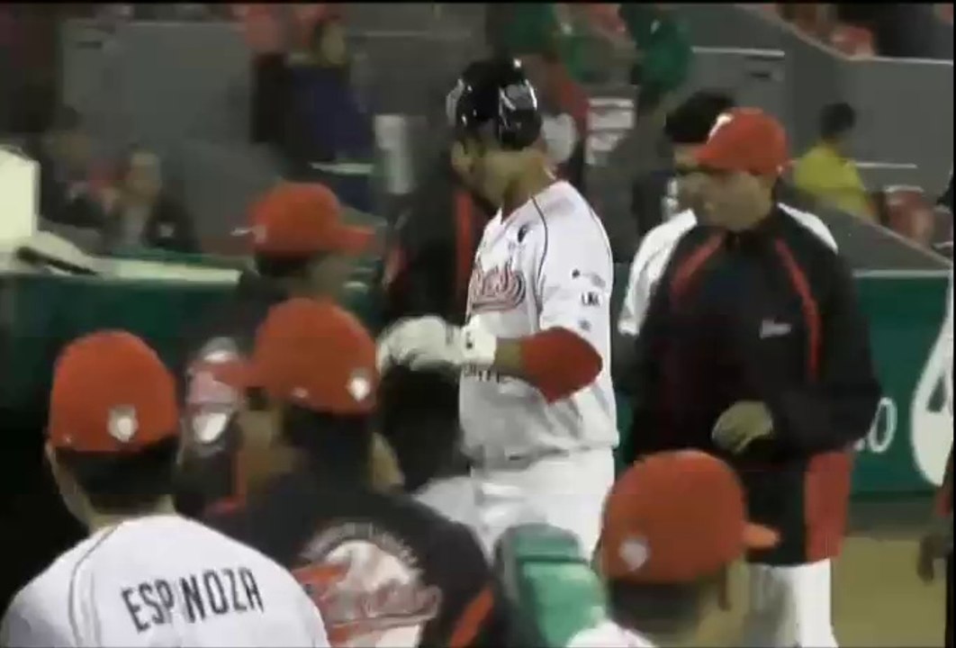 Home Run de Jesse Gutierrez de Toros (02-04-2014)