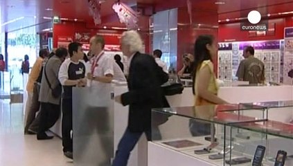Vivendi sells SFR to Numericable