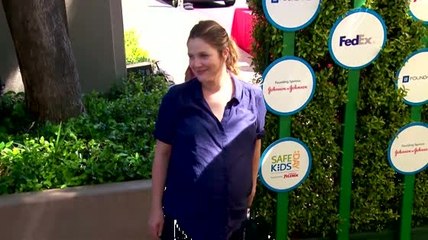 Drew Barrymore y Ciara exhiben sus barrigas de embarazo