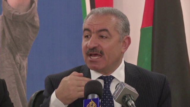 Palestinians urge Israel to release a 4th batch of prisoners