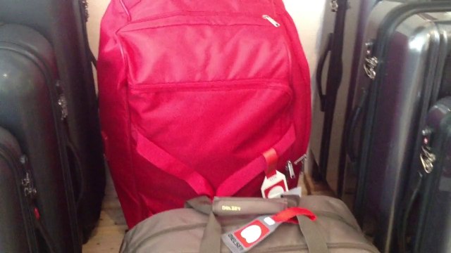 Offre promo delsey vous rembourse 50€ pour l'achat d une valise delsey en vente chez S'Cale Boutik maroquinerie bagage 28 avenue auber nice face à la gare Thiers