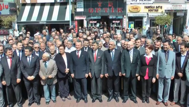 ÇAYCUMA'DA YENİ SEÇİLEN CHPLİ BELEDİYE BAŞKANLARI MAZBATALARINI ALDILAR