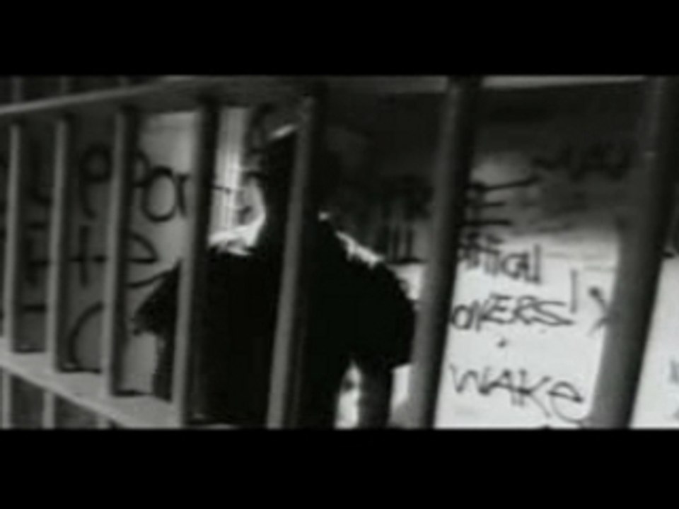 2Pac - Trapped