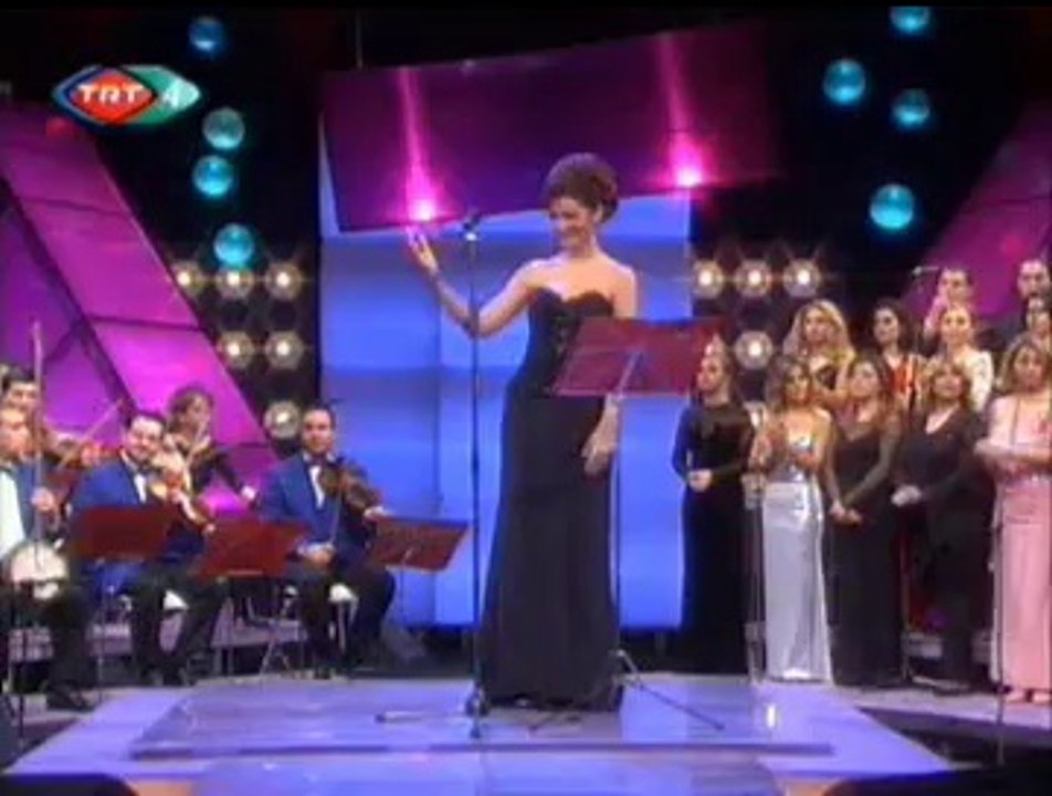 Melda KUYUCU KILIÇ-Sormamışsın Hiç Kimseden (Gitmek Mi Zor Kalmak Mı Zor)