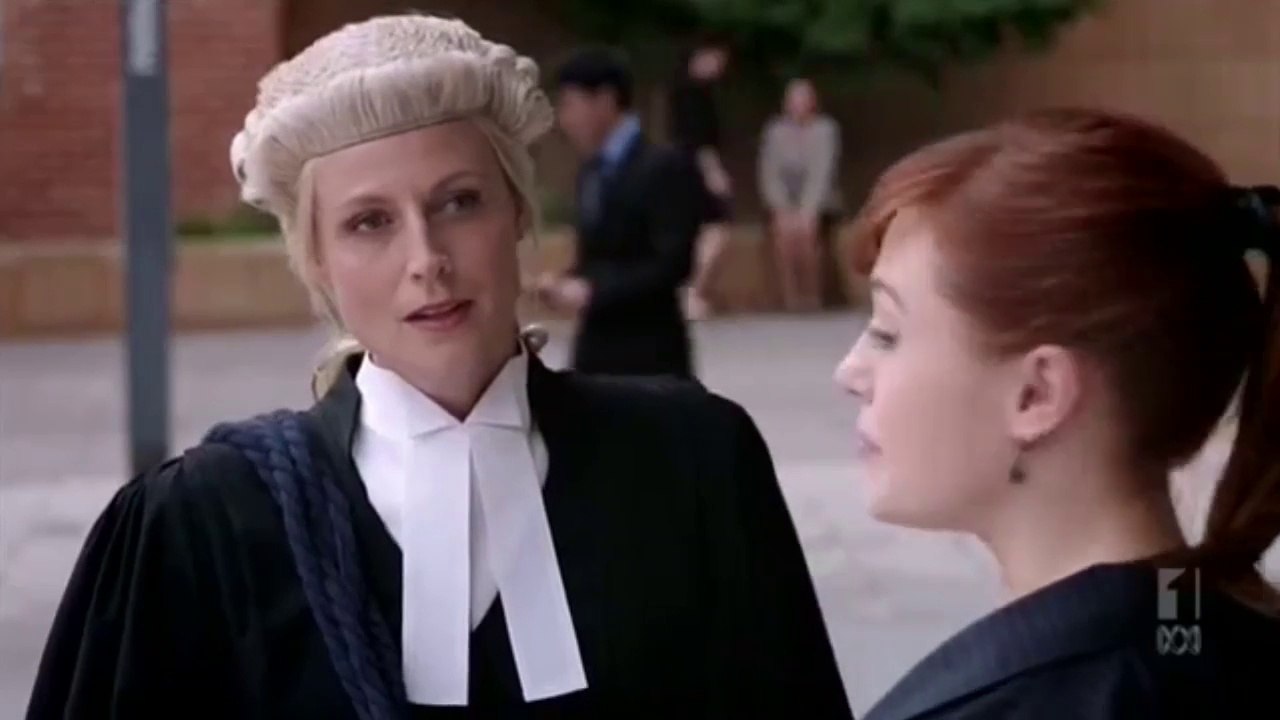 Janet King moments S1x03|2