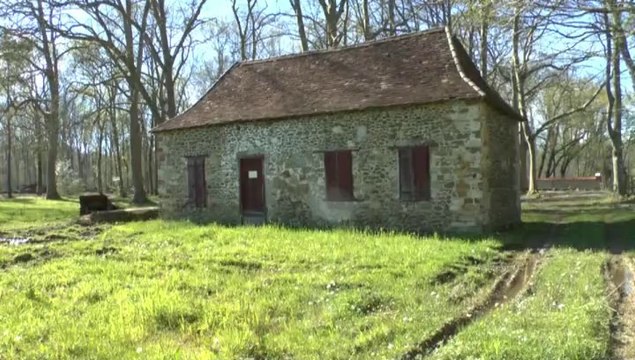 LES W-D.D. MICHOU SUNDAY NEWS - 6 AVRIL 2014 - CREATION D'UN GOLF DE 27 TROUS AU CHATEAU NITOT A SUS..