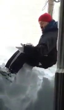 Canadians Are Shocked To Find Wall Of Snow At Their Front Door