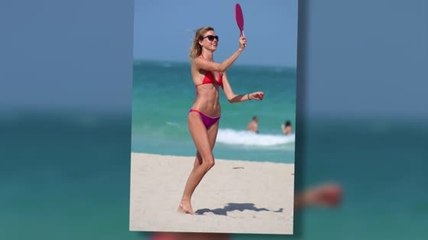 Supermodel Martha Hunt Sizzles in a Bikini