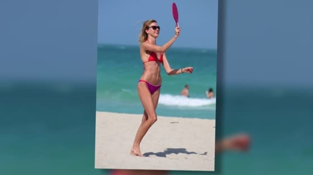 Supermodel Martha Hunt Sizzles in a Bikini
