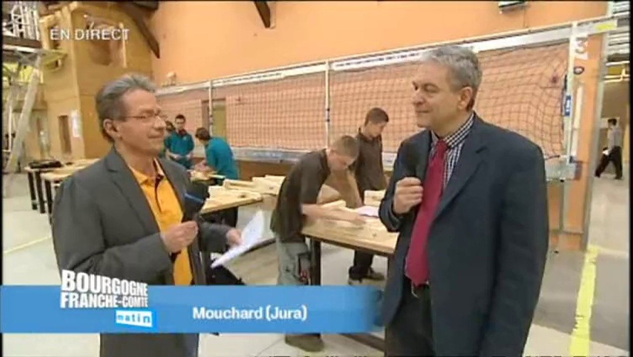 Direct matin à Mouchard : Lycée du Bois et Forum international