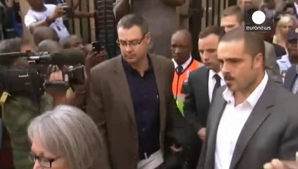 Oscar Pistorius yine ağlama krizine girdi