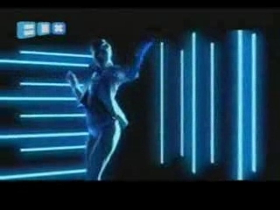 Holly Valance - Kiss Kiss