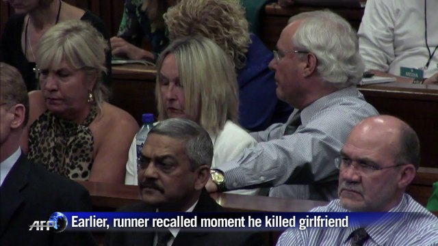 Pistorius breaks down, forcing trial adjournment