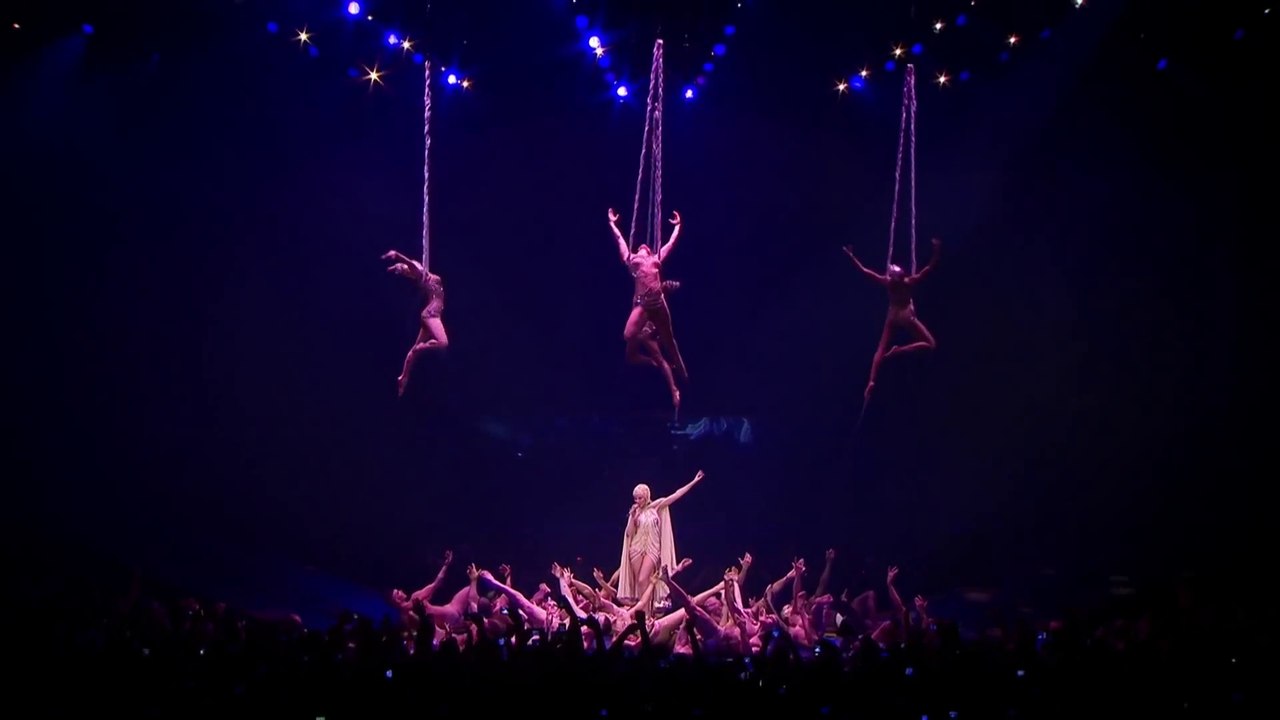 Kylie Minogue-All the lovers(Aphrodite Tour Live HD)