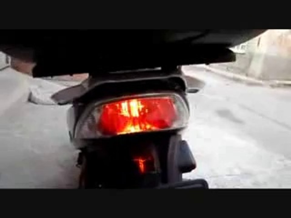 Scooter Stop Lambası İçin Çakar LED Ampul nasıl çalışır ?
