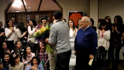 obsequios a milo y ana