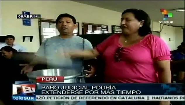 Trabajadores judiciales de Perú continúan huelga indefinida