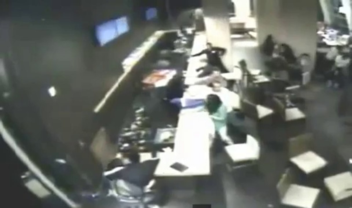Unbelievable! 8.2 Magnitude Earthquake Rocks Chile :O