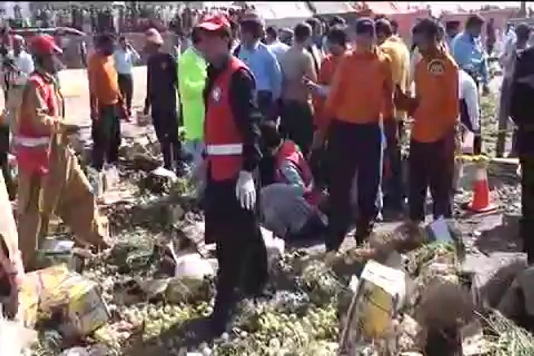 Pakistan'da kanlı Pazar