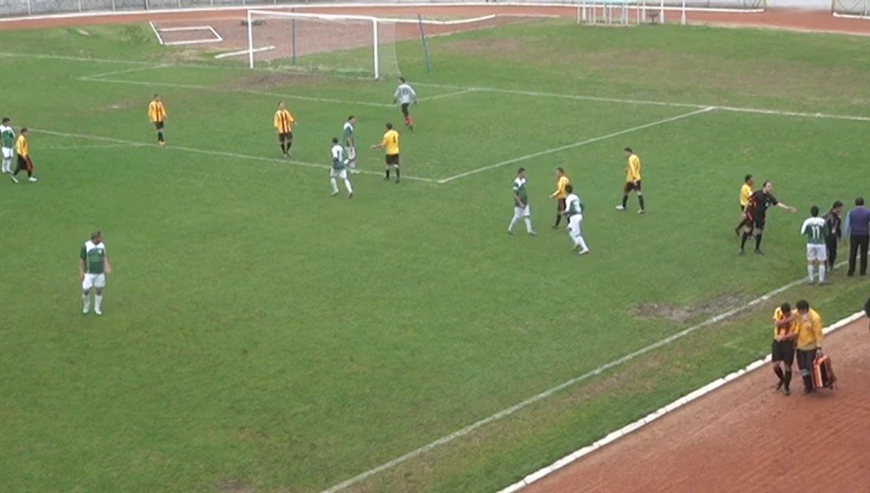 FUTBOL ŞAMPİYONLUK MAÇI YAPRAKLI SPOR