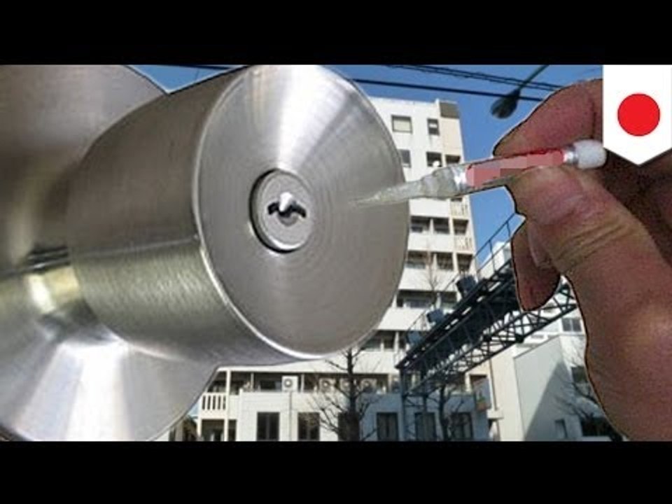 Woman facing eviction glues landlord's doors shut, sets own flat on fire