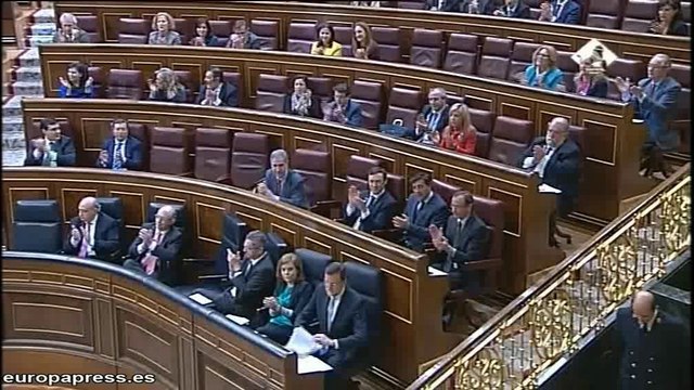 Rajoy acusa a socialistas de ponerse nerviosos ante mejoras