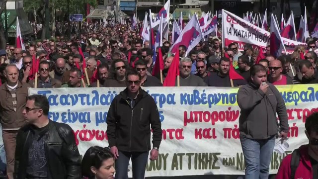 Greeks strike against more EU-IMF reforms