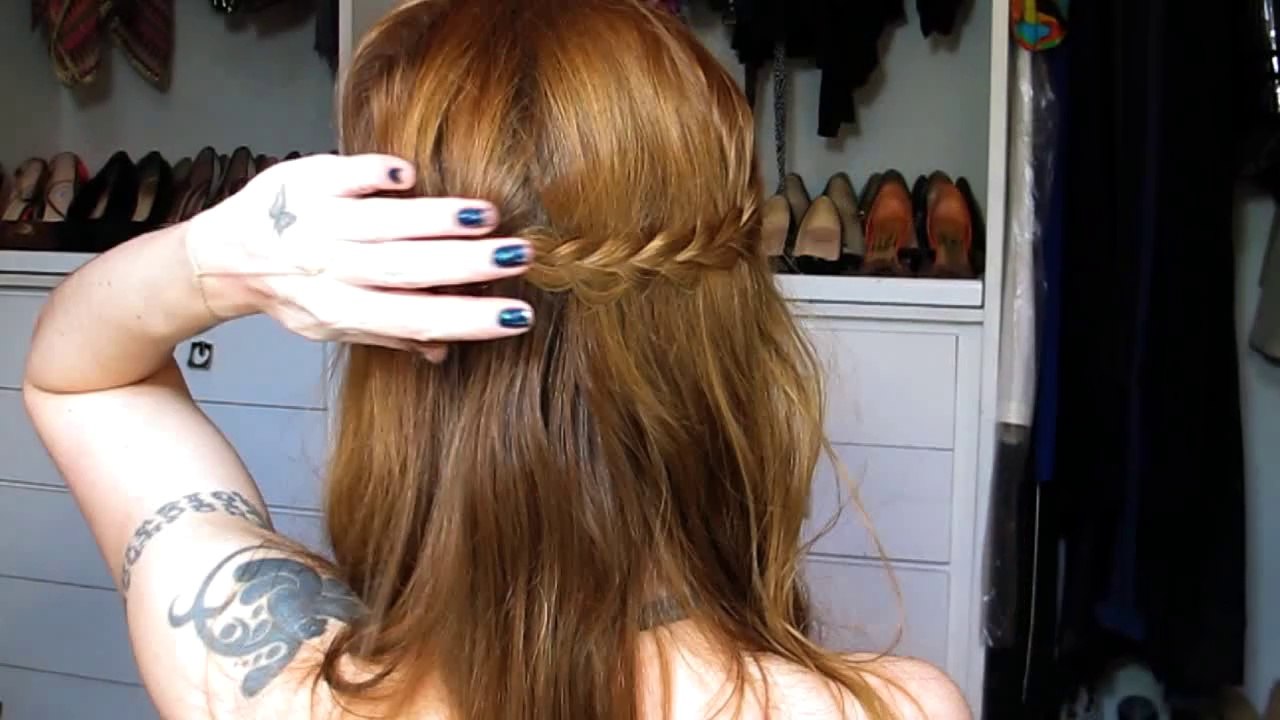 Julia Petit Passo a Passo Meio Rodarte Cabelo