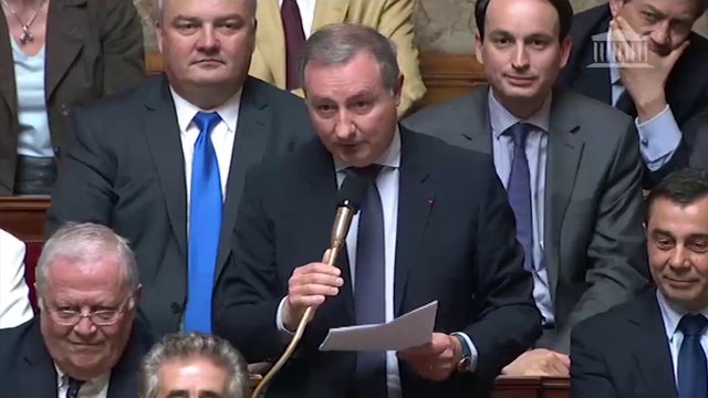 Les nouveaux maires UMP profitent des premières questions au gouvernement pour se féliciter