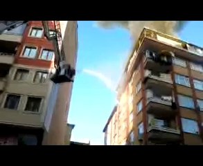 Rize'deki Yangına İtfaiye Çaresiz Kaldı - VİDEO İZLE - www.olay53.com