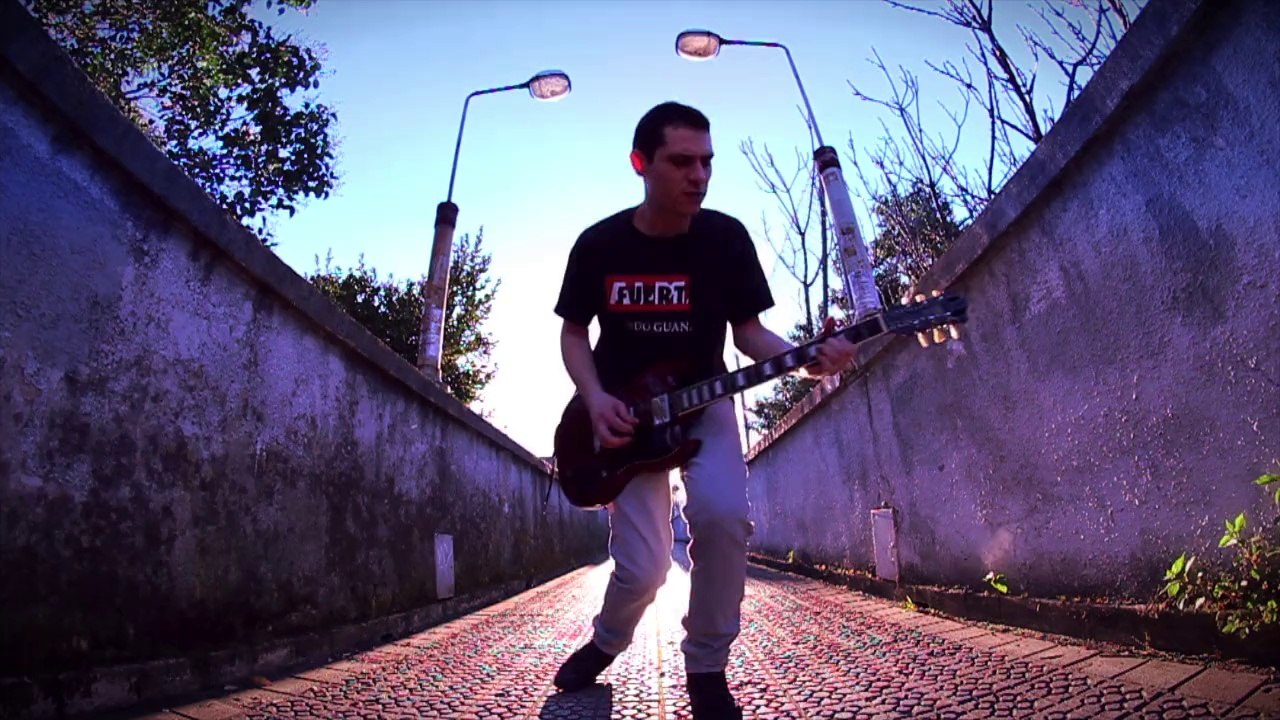 MalaNoche - A Tragos Largos