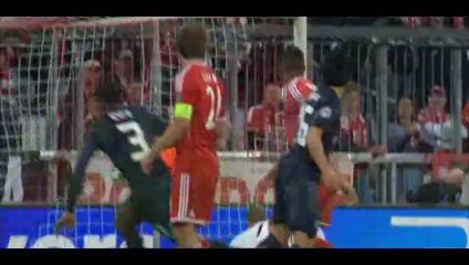 Goal Evra - Bayern Munchen 0-1 Manchester United - 09-04-2014