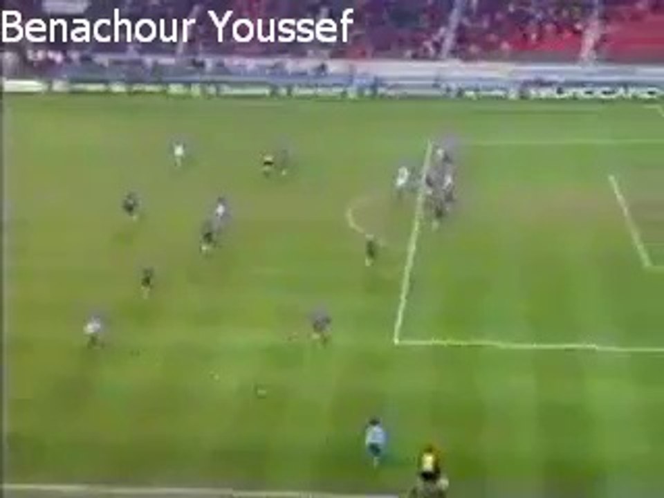 Noureddine Naybet vs PSG - Uefa Champions League - Groupe stage - 2000/2001