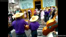 Desfile peregrinacion tradiciones de mexico
