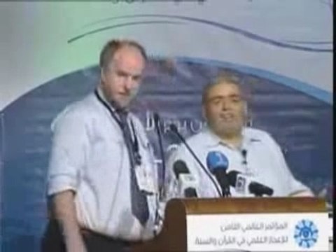 european Scientist converts to islam