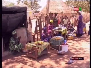 Flash Info de 12H du jeudi 10 Avril 2014 (RTS1)