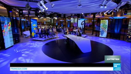 Élections européennes : "On doit construire l'Europe en particulier pour les jeunes, il faut leur rendre l'emploi" dit Elio di Rupo, premier ministre de Belgique